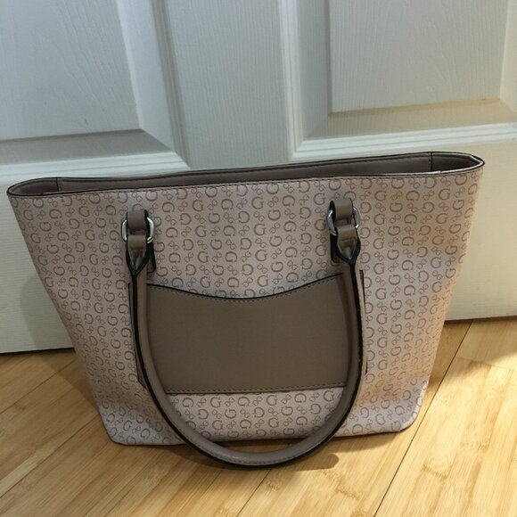 EUC GUESS Blush Pink Tote Bag - Picture 2 of 4
